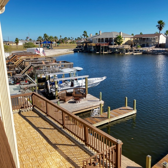 Iβm leaving the island .. Wahh π° But β¦. - Picture 4 of 6